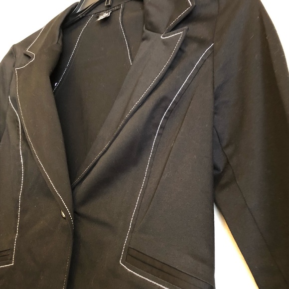 Courtenay Jackets & Coats Courtenay Blazer Poshmark